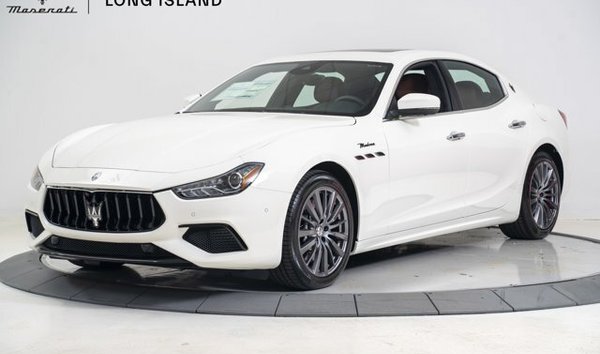 Maserati Ghibli Modena Q4 (11628188)