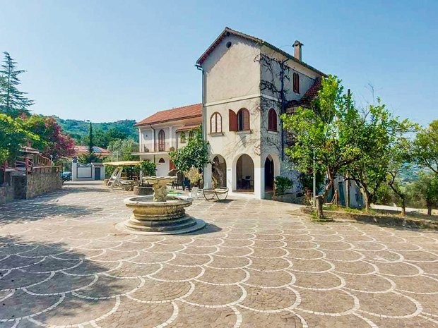 Villa in Agropoli, Kampanien, Italien 1