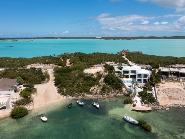 Land in Cooper Jack Bay Settlement, Caicos Islands, Turks and Caicos Islands 1
