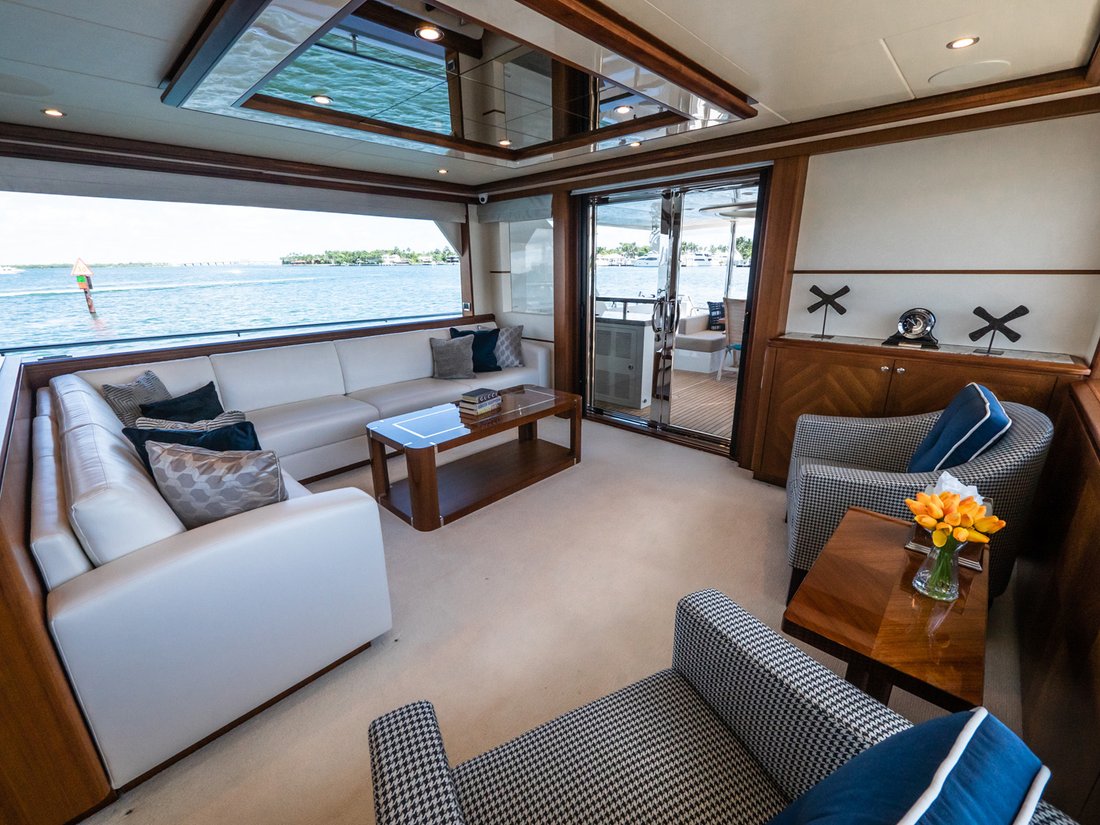 Motor Yacht in Fort Lauderdale, Florida, United States 2 - 11645127