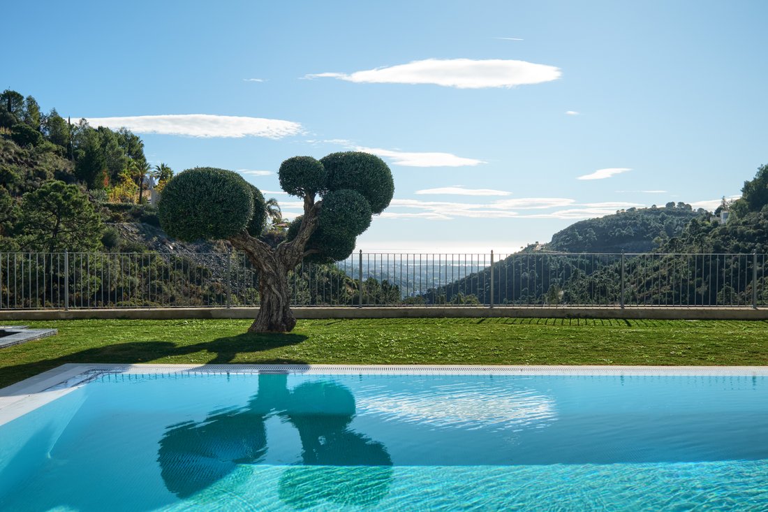 Villa in Benahavis, Andalusia, Spain 5 - 11647974