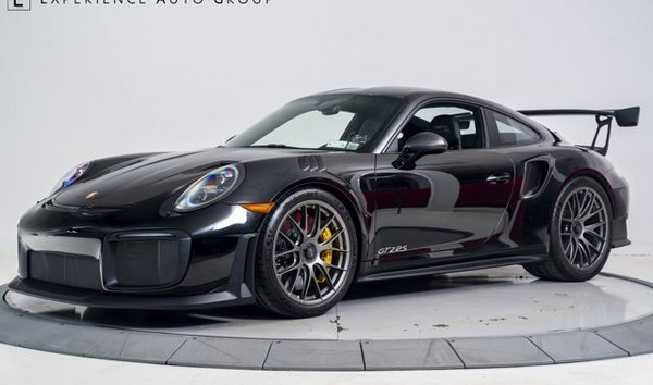 Porsche 911 GT2 RS Coupe (11642758)