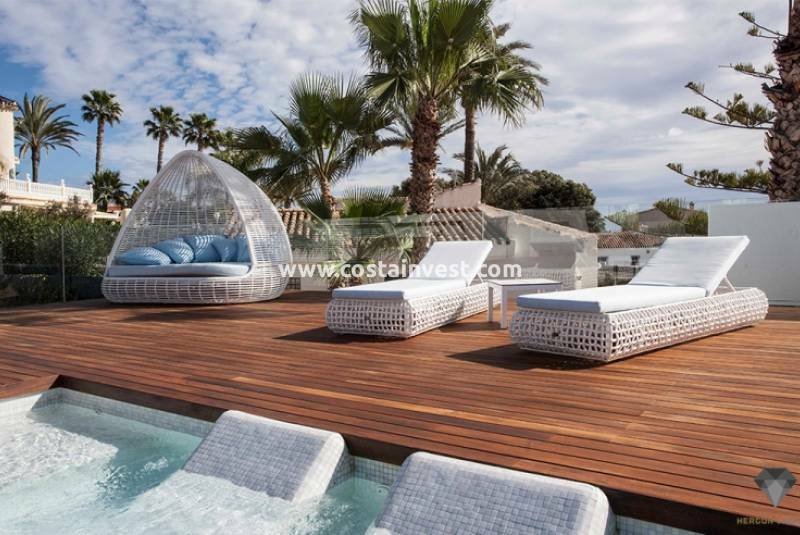 Villa in Orihuela, Valencian Community, Spain 1 - 11647350