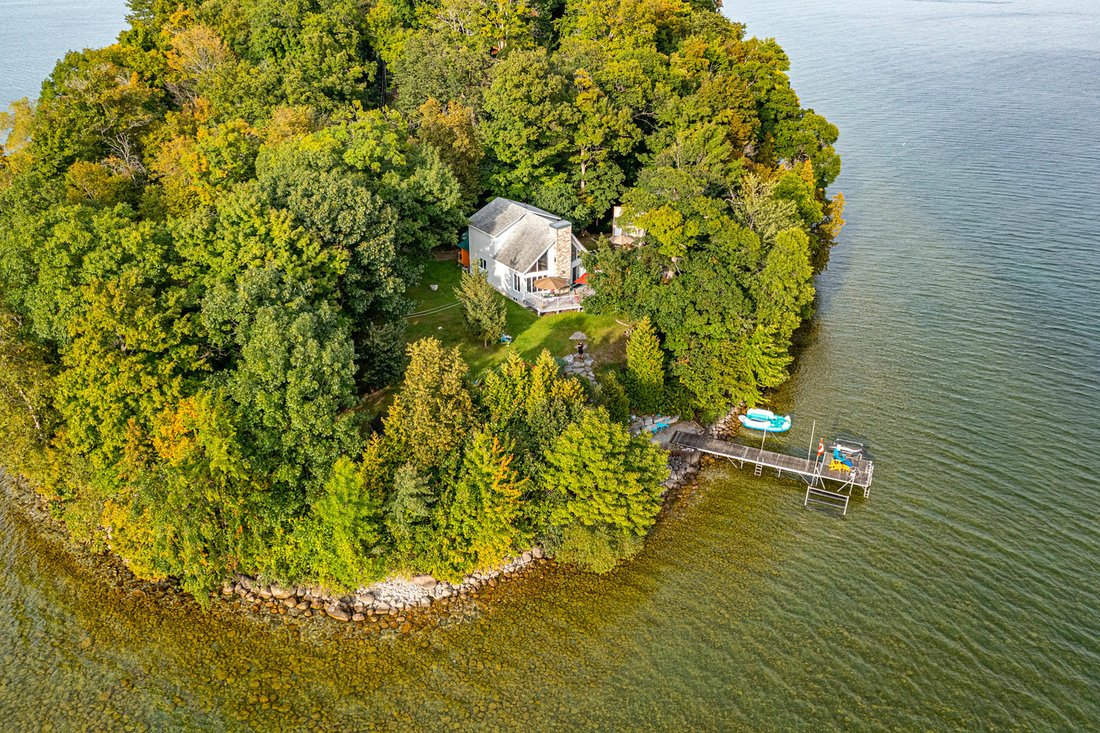 House in Orillia, Ontario, Canada 3 - 11648284
