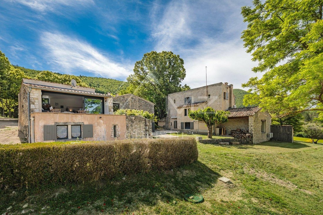House in Sault, Provence-Alpes-Côte d'Azur, France 1 - 11648879