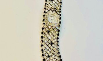 Elegant Diamond Bracelet Watch