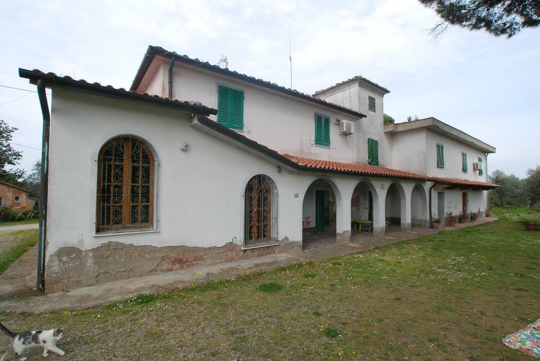 Farm Ranch in Casciana Terme Lari, Tuscany, Italy 1 - 11655632