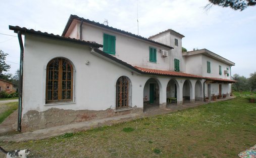 Azienda agricola a Casciana Terme, Toscana, Italia 1