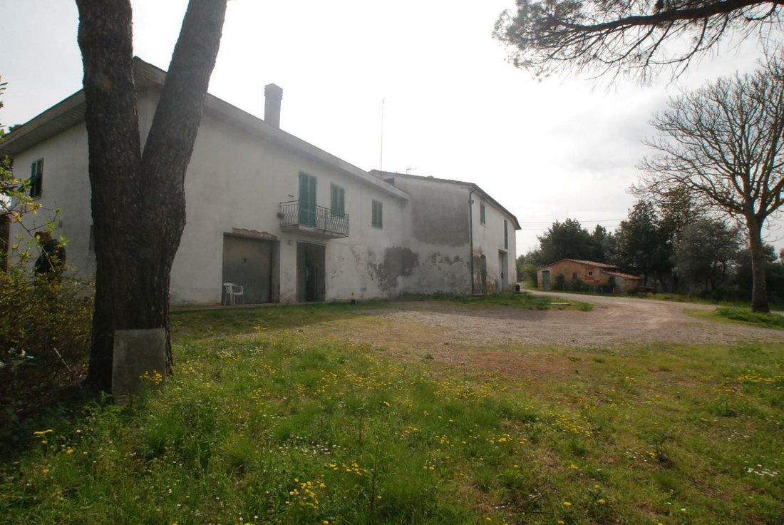 Farm Ranch in Casciana Terme Lari, Tuscany, Italy 4 - 11655632