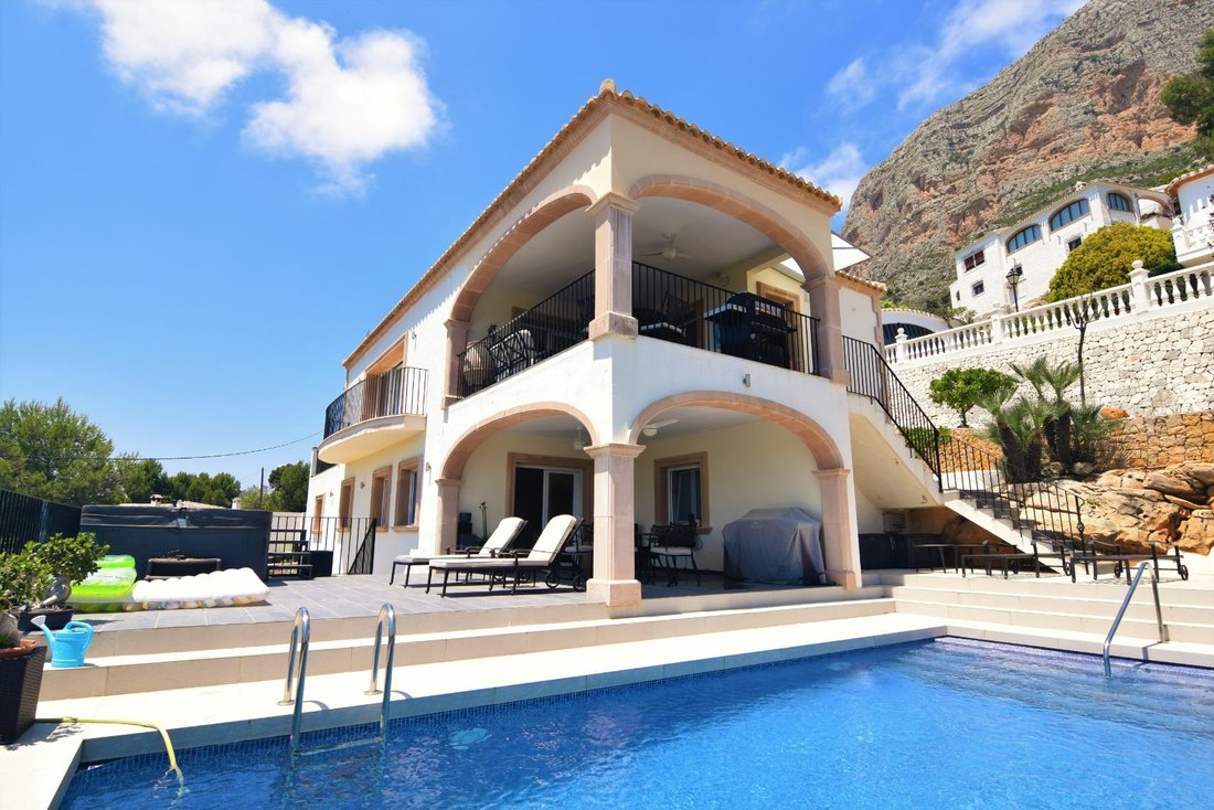 Villa in Xabia / Javea, Valencian Community, Spain 1 - 11656847