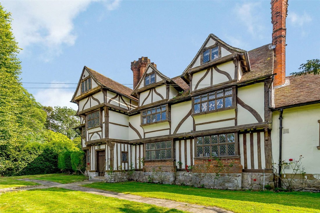 Enchanting Elizabethan Manor Home In Maidstone, England, United Kingdom