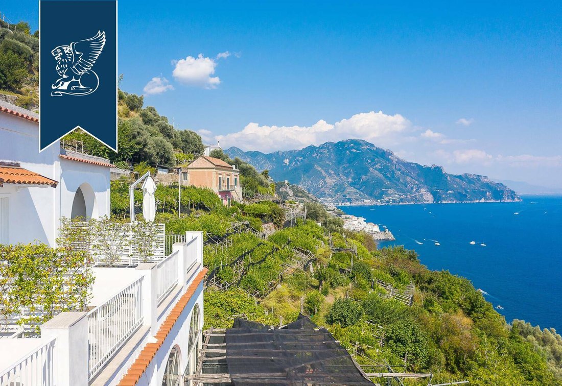 Villa in Amalfi, Campania, Italy 1 - 11658050