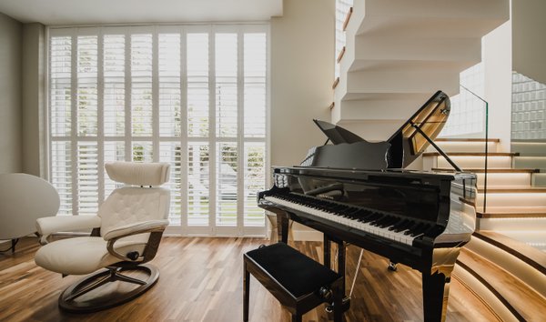 Classic Sygnet Baby Grand Piano (11659686)