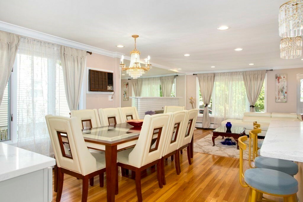 House in Peabody, Massachusetts, United States 4 - 11660822