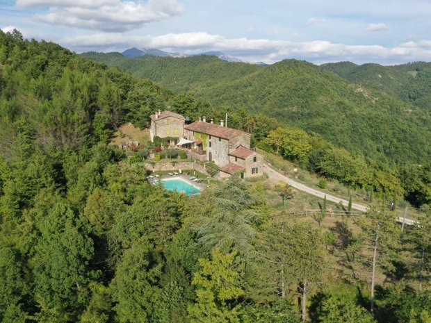 Luxury Country Homes For Sale In Pietralunga Umbria Italy JamesEdition   620x465xc 