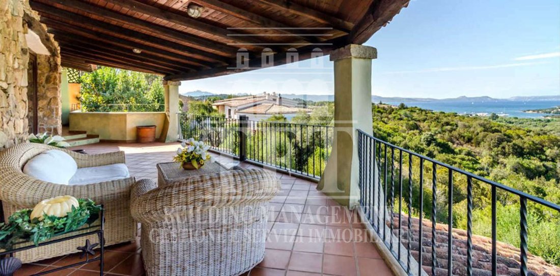 Splendid Luxury Villa In Front Of The Sea In In Arzachena, Sardinia ...