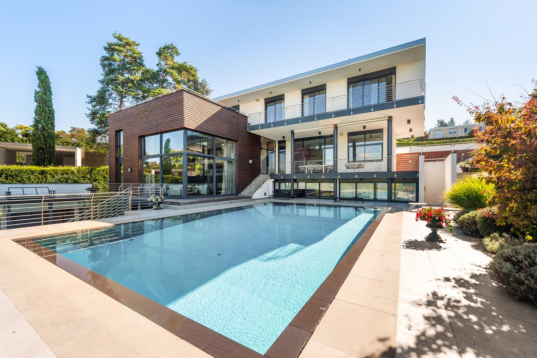 Impressive Villa With Indoor & Outdoor Pool In Anières, Genève ...