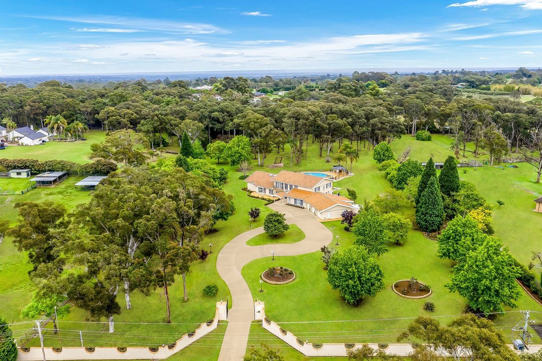 Premium Acreage Estate In Glenorie, New South Wales, Australia For Sale ...