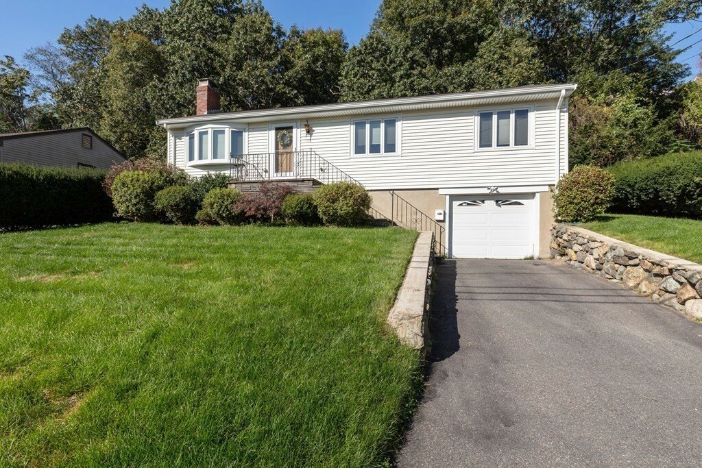 House in Waltham, Massachusetts, United States 3 - 11665178