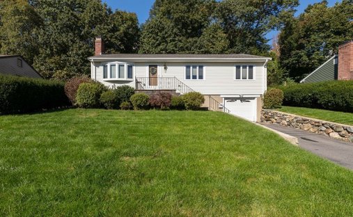House in Waltham, Massachusetts, United States 1