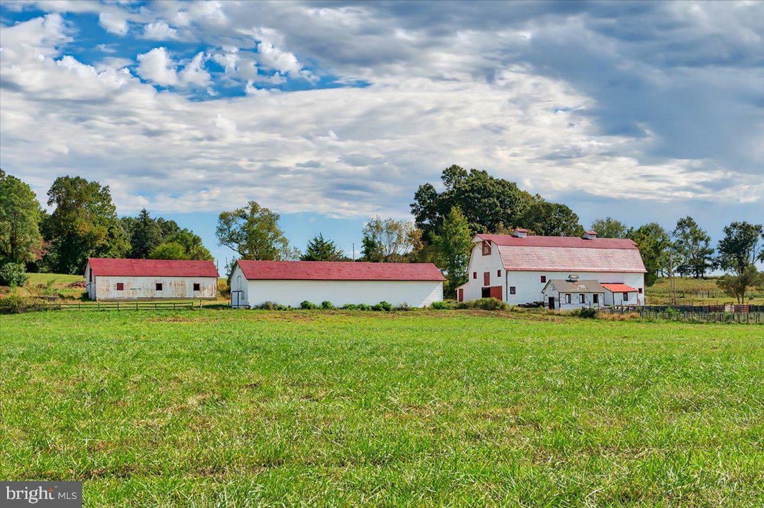 6 Bedrooms Farm/Ranch In Park Hall, Maryland, United States For Sale