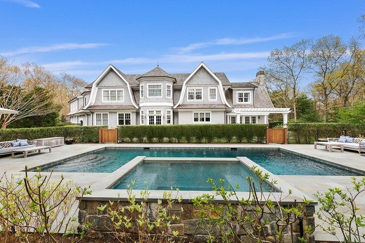 Grand Estate Of Hamptons Traditional In Sagaponack, New York, United ...