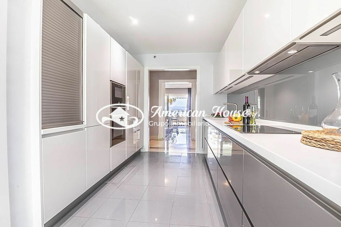 Apartment in Marbella, Andalusia, Spain 5 - 11671328