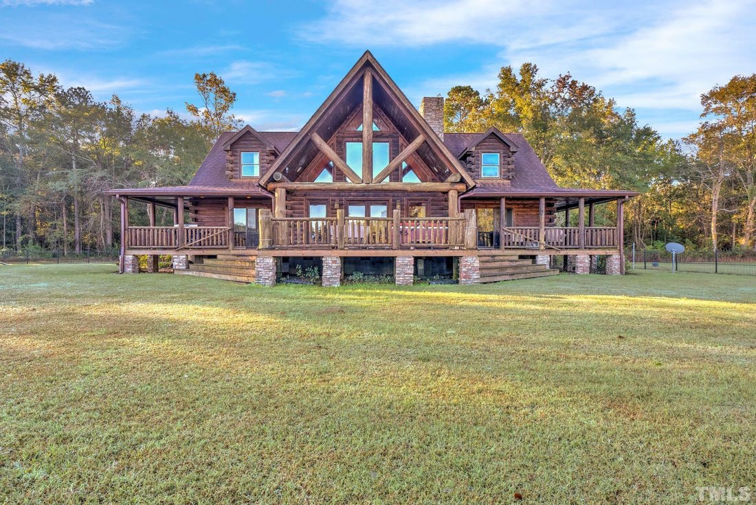 3 Bedrooms Single Family Detached In Selma, North Carolina, United