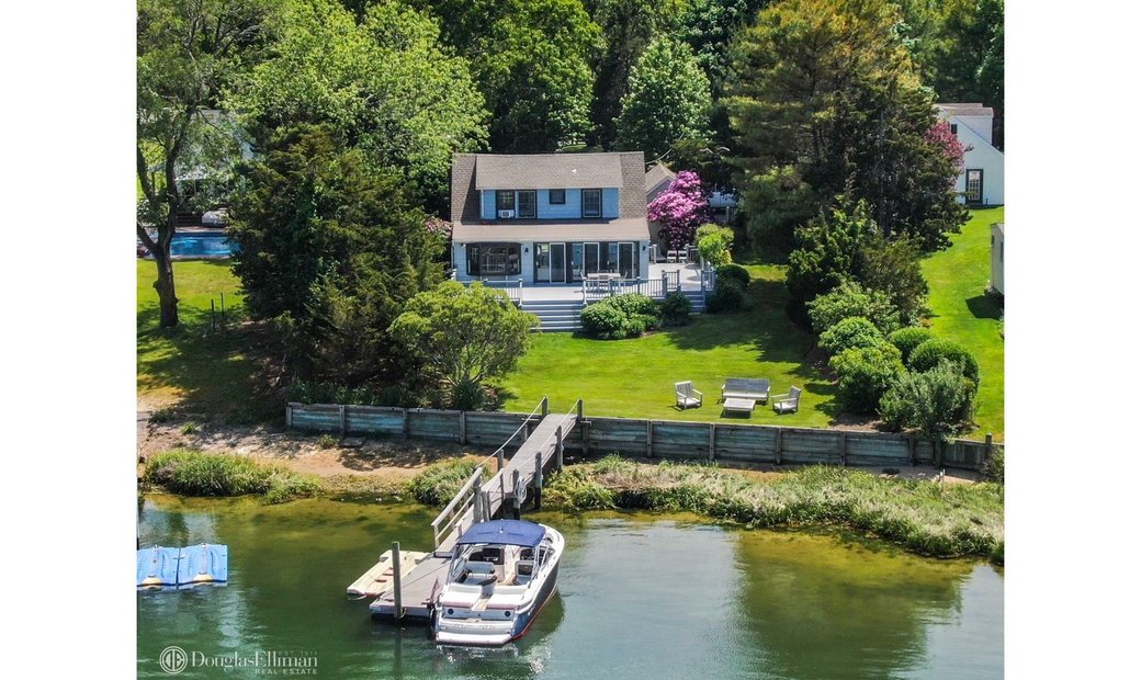 House Southampton In Southampton, New York, United States For Sale