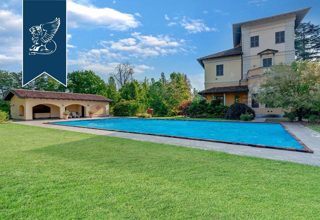 Historical Villa With Pool For Sale In Piedmont