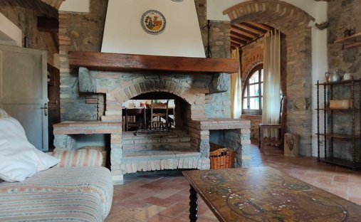 Farm Ranch in Santa Luce, Tuscany, Italy 1
