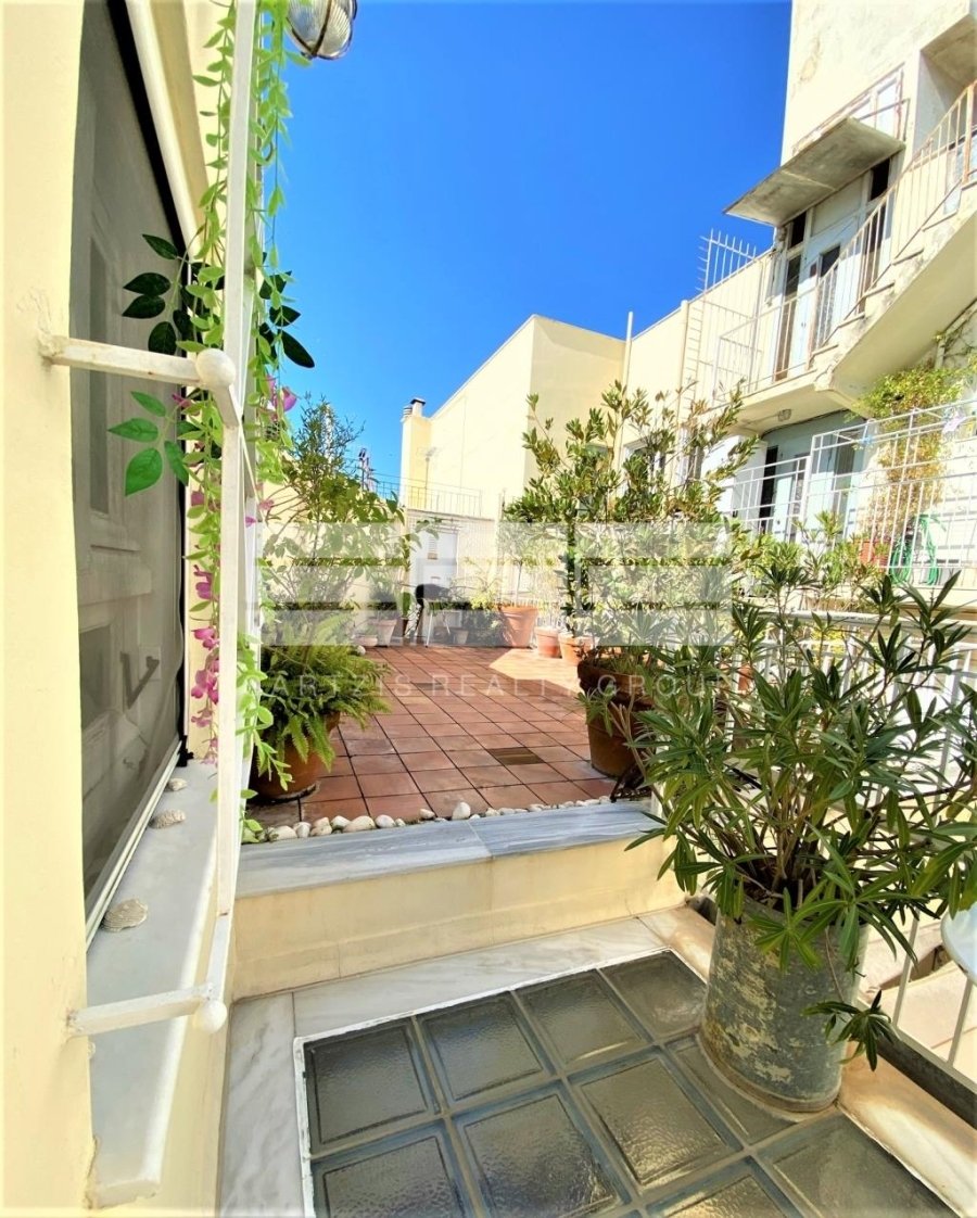 House in Sunoikia Pagkratiou, 2nd District of Athens, Athens 1 - 11686374