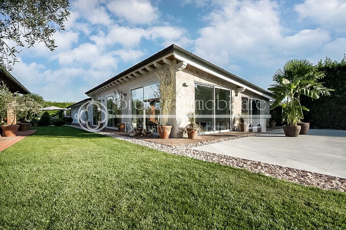 Villa en Marina di Pietrasanta, Toscana, Italia 4 - 11691635