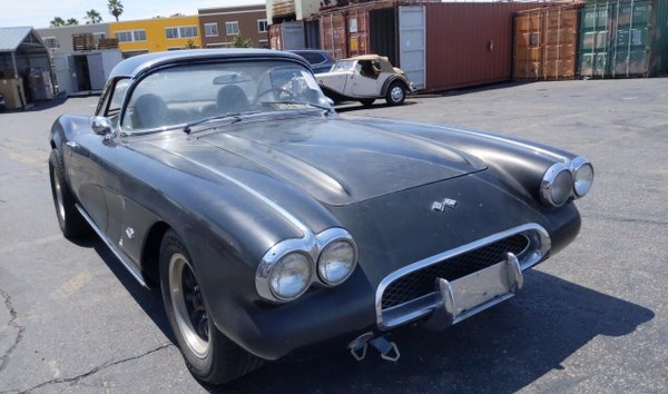 1962 Chevrolet Corvette rwd (11695292)