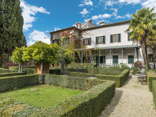 Villa in Greve in Chianti, Tuscany, Italy 1