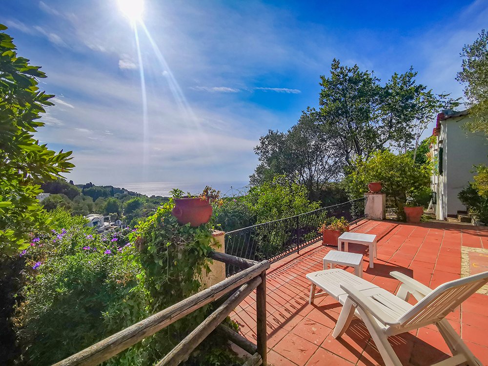 Villa In The Center With Sea View And Parking In Anacapri, Campania