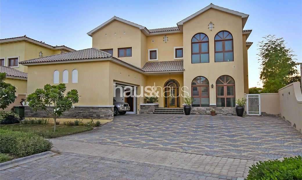 Rare Layout | Large 5 Br Villa | In Dubai, Dubai, United Arab Emirates ...