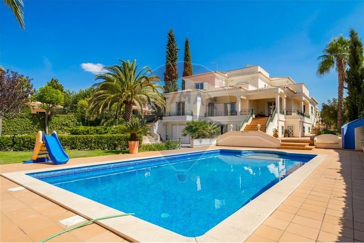 Villa in Portimão, Algarve, Portugal 1 - 11287352