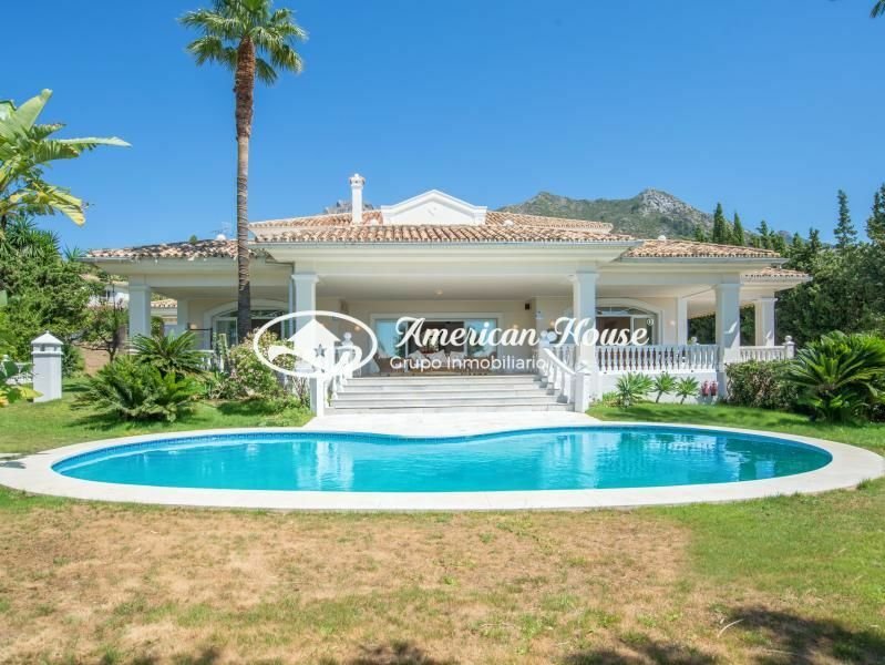 Villa a Marbella, Andalusia, Spagna 1 - 11701587