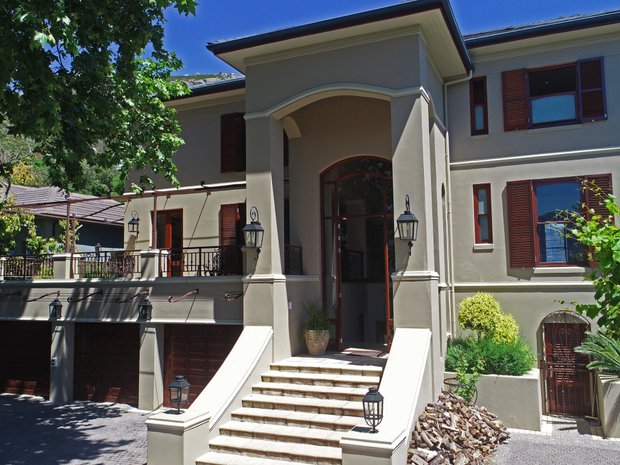 House in Paarl, Western Cape, South Africa 1