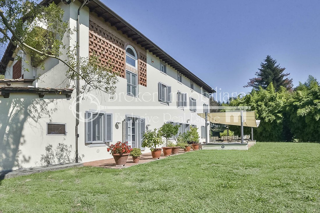 Villa in Historic Center, Lucca, Tuscany 3 - 11707647