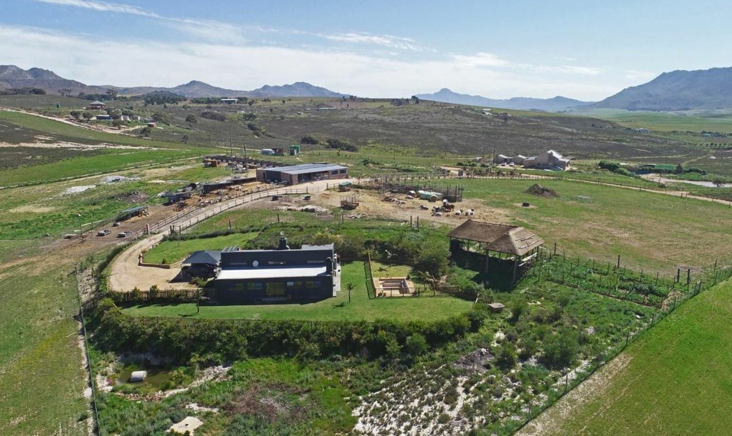 5.7 Ha Smallholding With Beautiful Views In Caledon, Western Cape, South Africa For Sale (11708754)