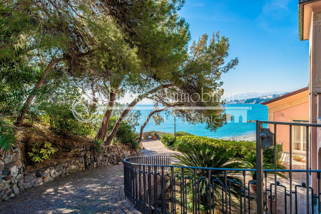 Villa en Savona, Liguria, Italia 4 - 11710854