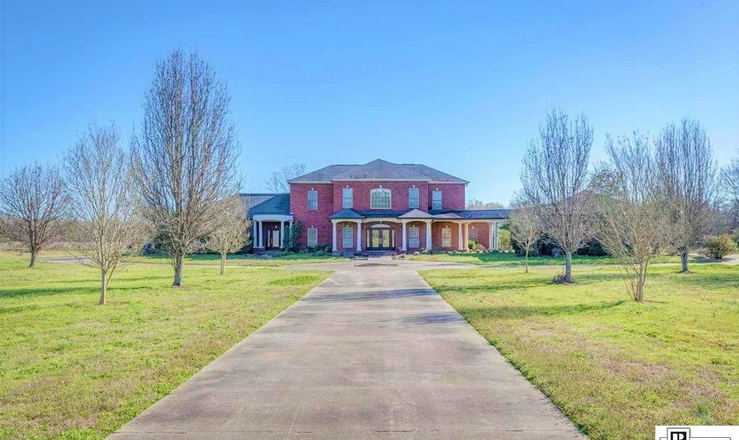 6 Bedrooms Single Family Detached In Winnsboro, Louisiana, United