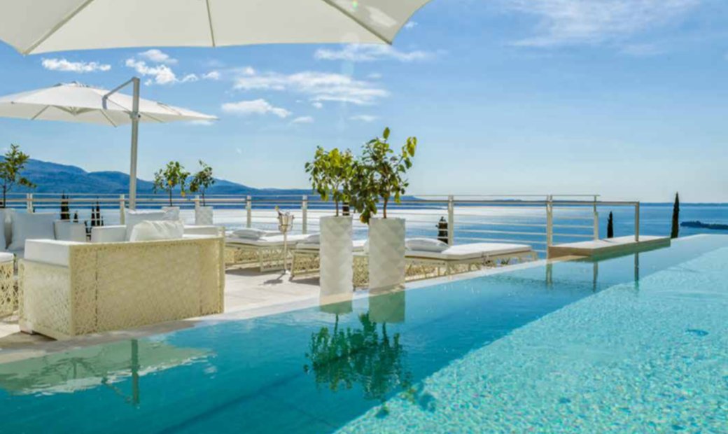Italy, Lake Garda, Villa For Sale In In Gardone Riviera, Lombardy