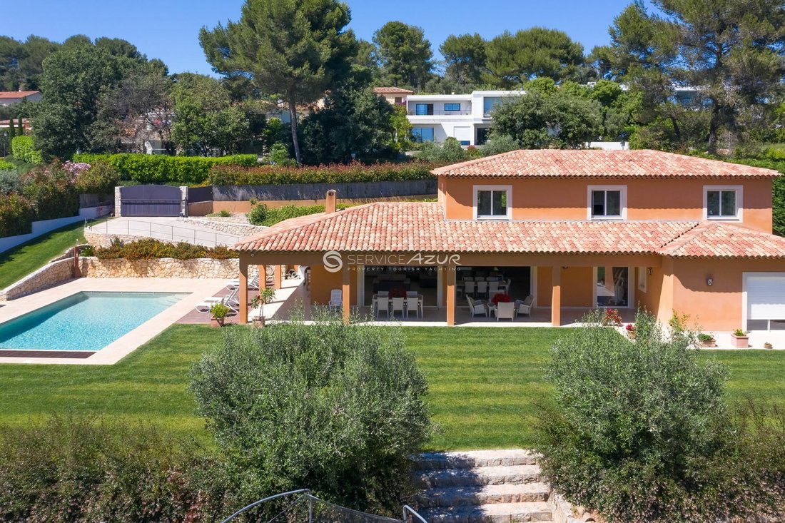 French Riviera Family Home In In Biot, Provence Alpes Côte D'azur