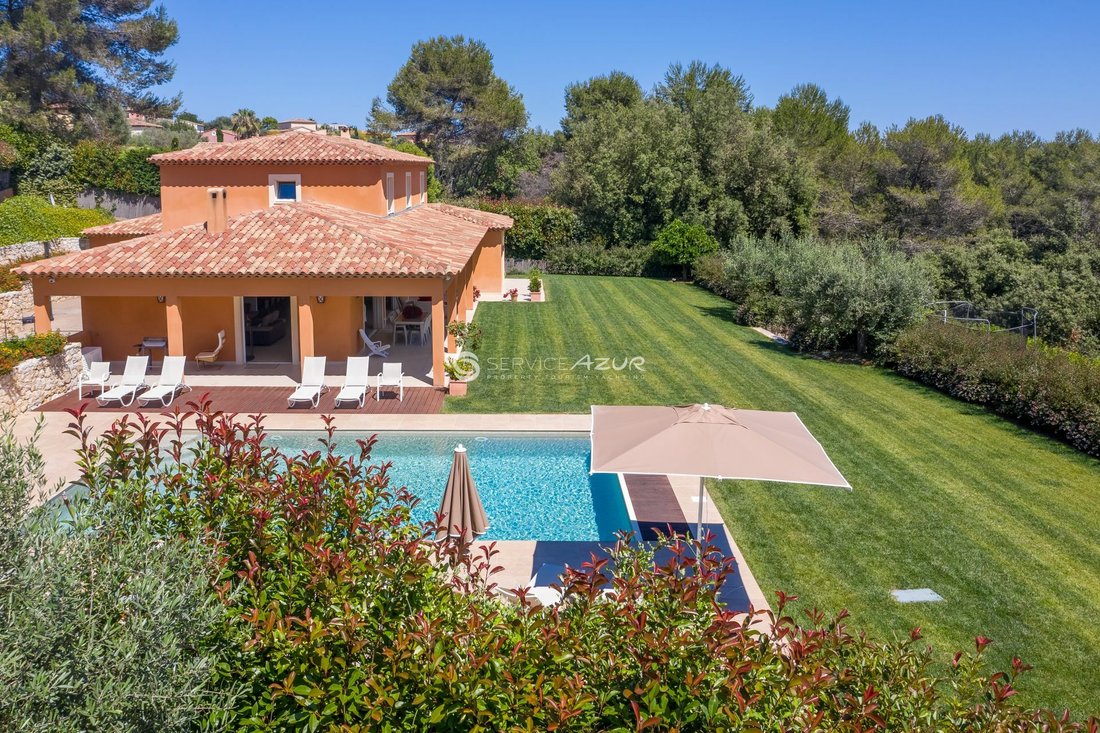 French Riviera Family Home In In Biot, Provence Alpes Côte D'azur