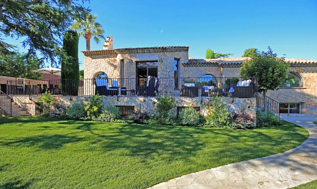 Provençal House With Pool And In Mougins, Provence Alpes Côte D'azur