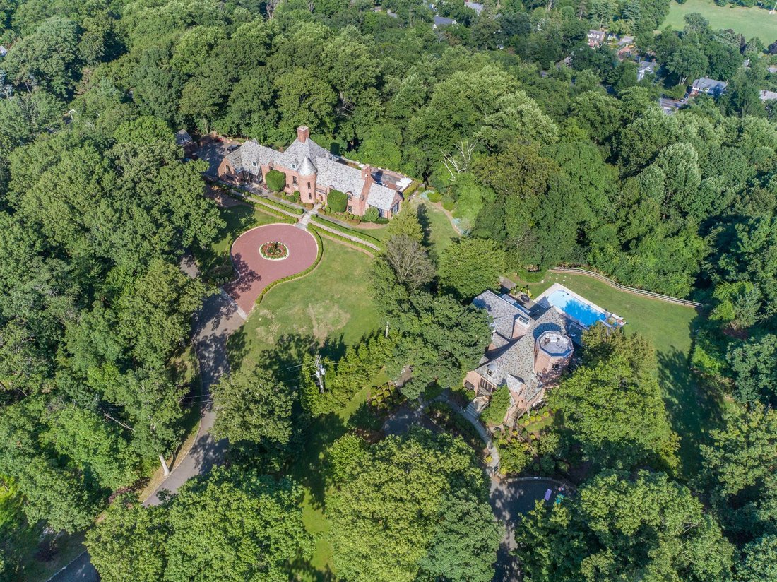 271 & 275 East Bradford Avenue In Cedar Grove, New Jersey, United