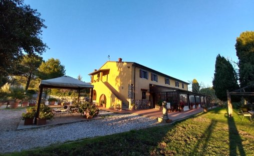 Tenuta a Vecchiano, Toscana, Italia 1